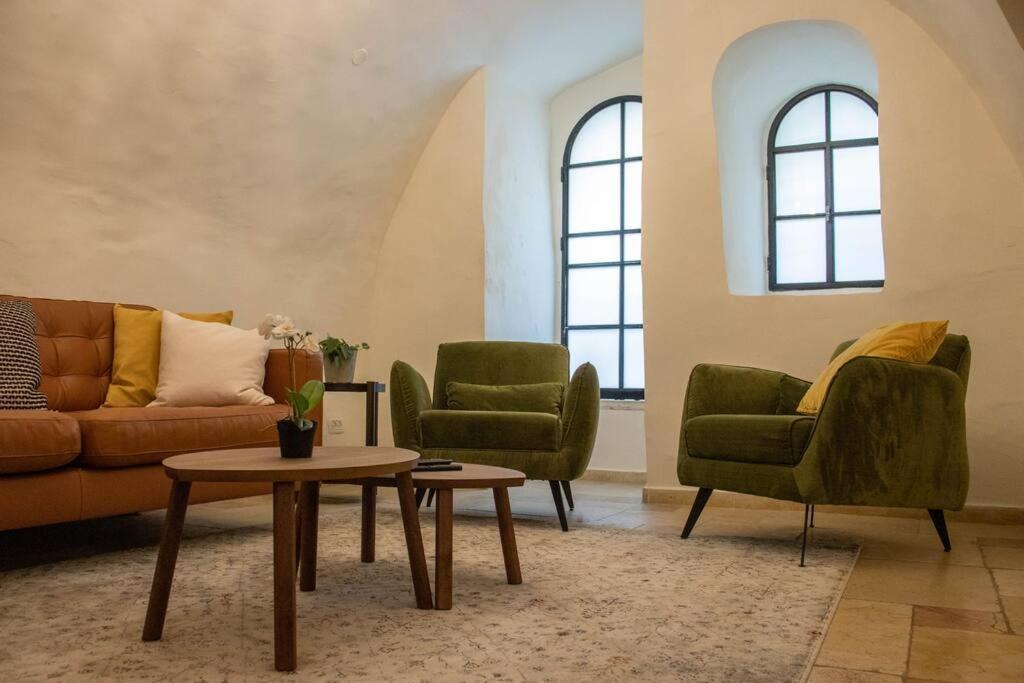 Cozy Heritage Home エルサレム エクステリア 写真